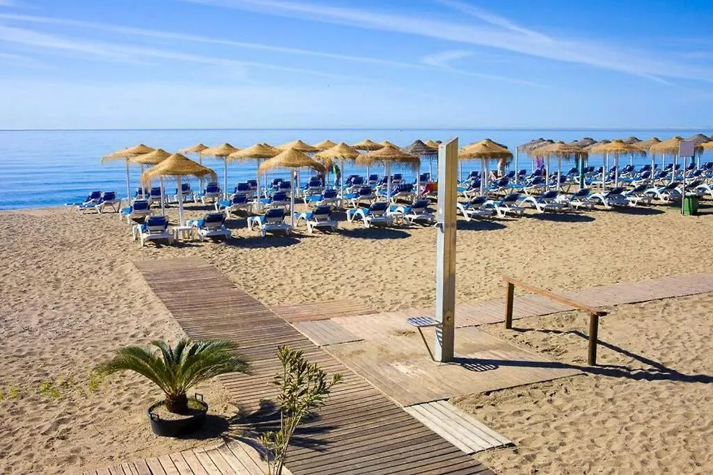 Oleholidays Napoleon 3 Junto A Alicate Playa Marbella